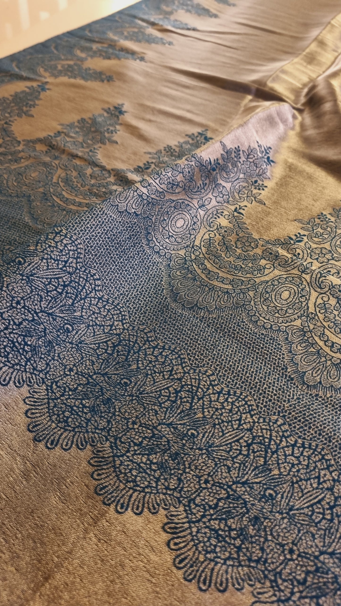 Reversible kaani