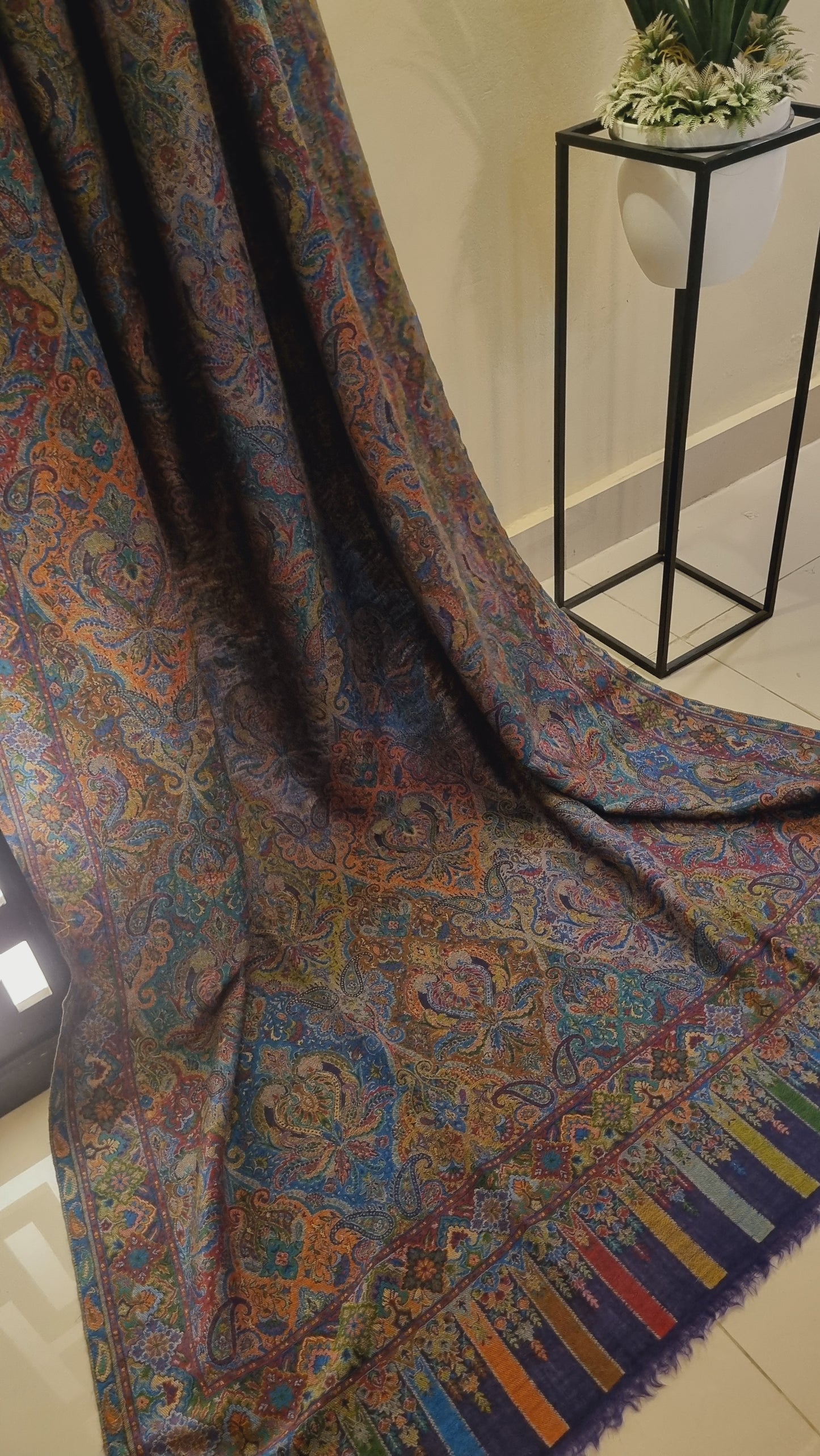 kaani pashmina shawl