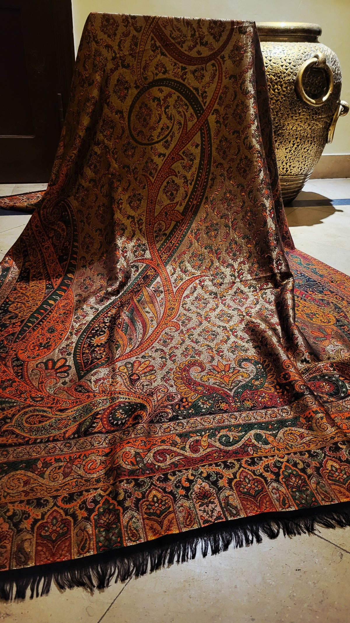 Gandhara Reversible kaani