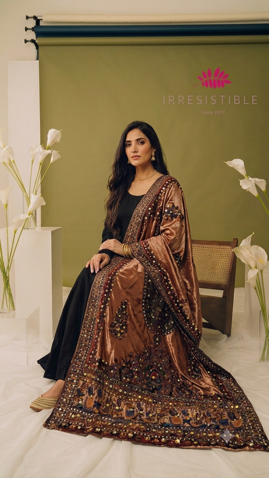 Kamdani silk kaani :Dupata