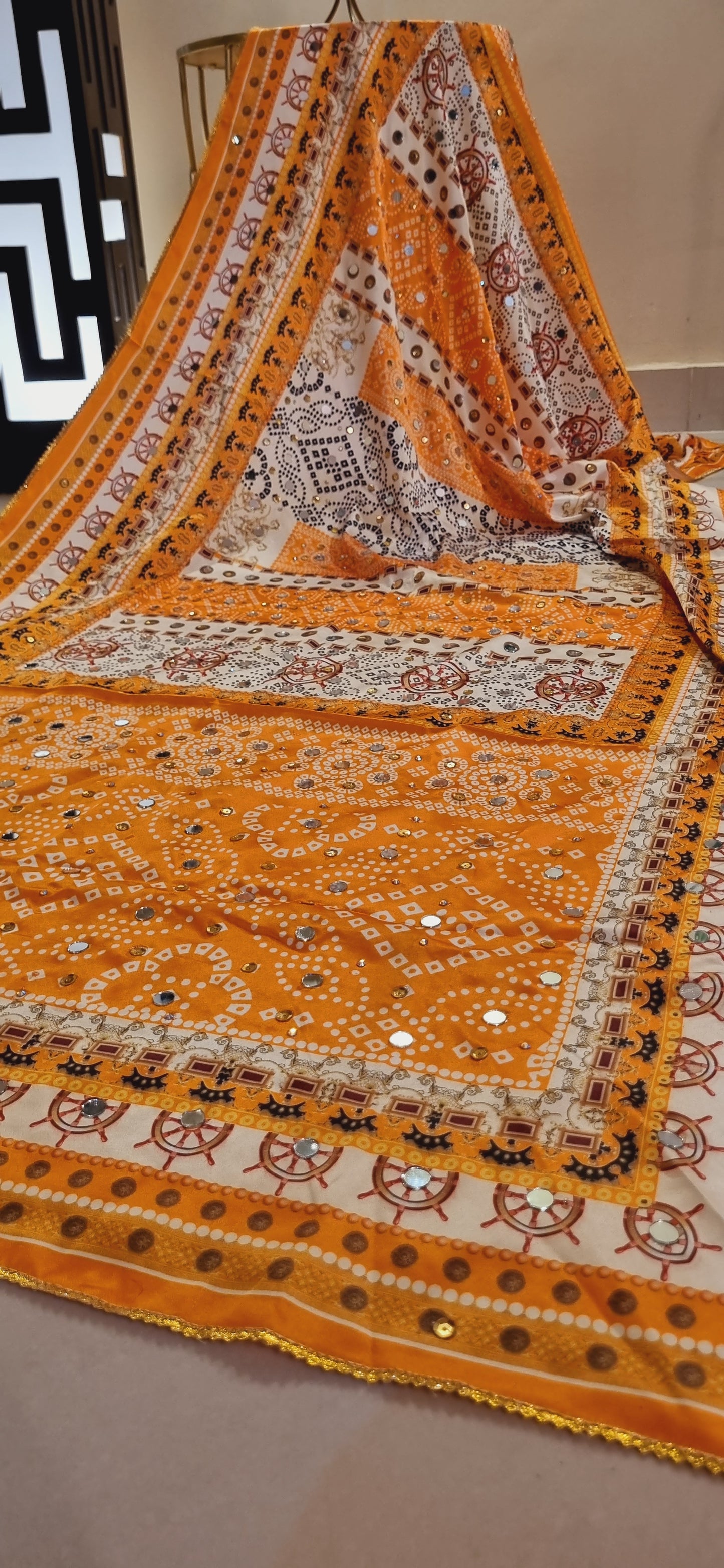 Silk printed duapta with mirror work