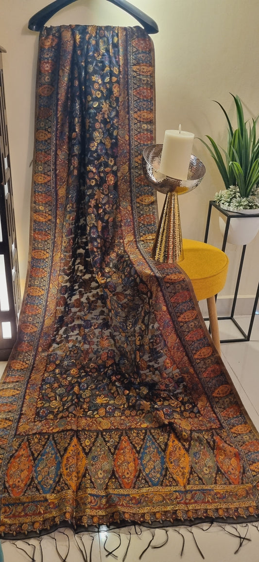 Kaani shawl: Silk