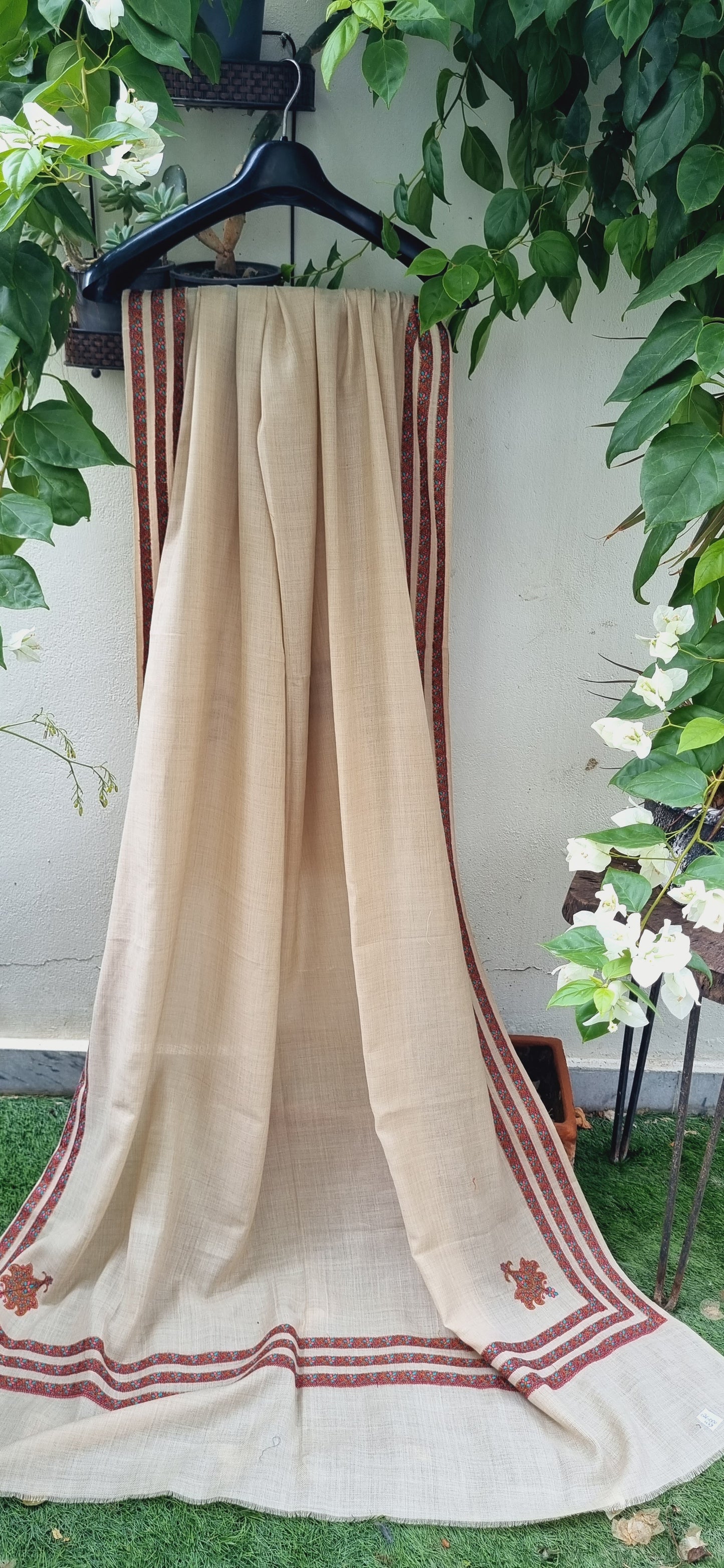 Pure pashmina embroidered