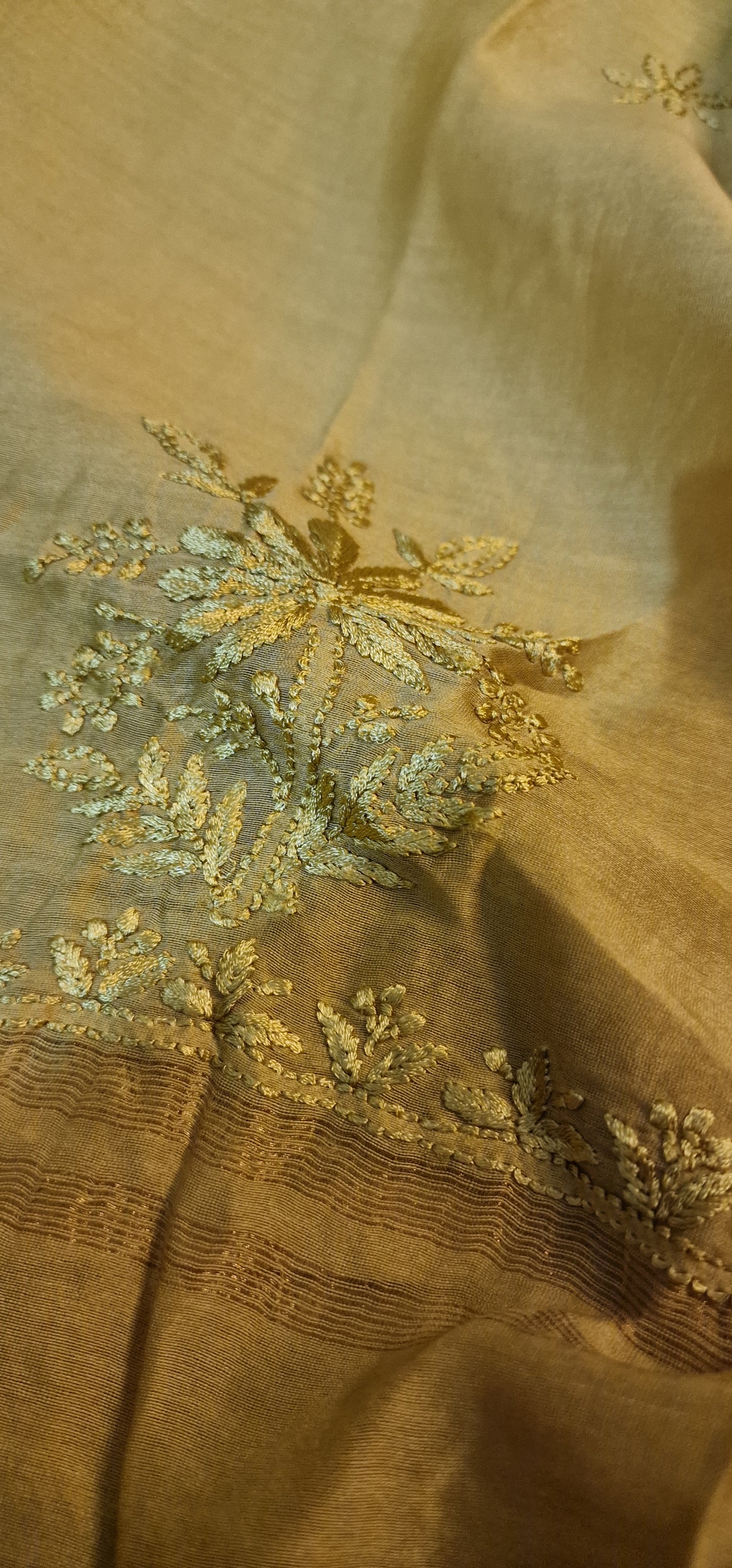 Embroidered suit: Chanderi silk