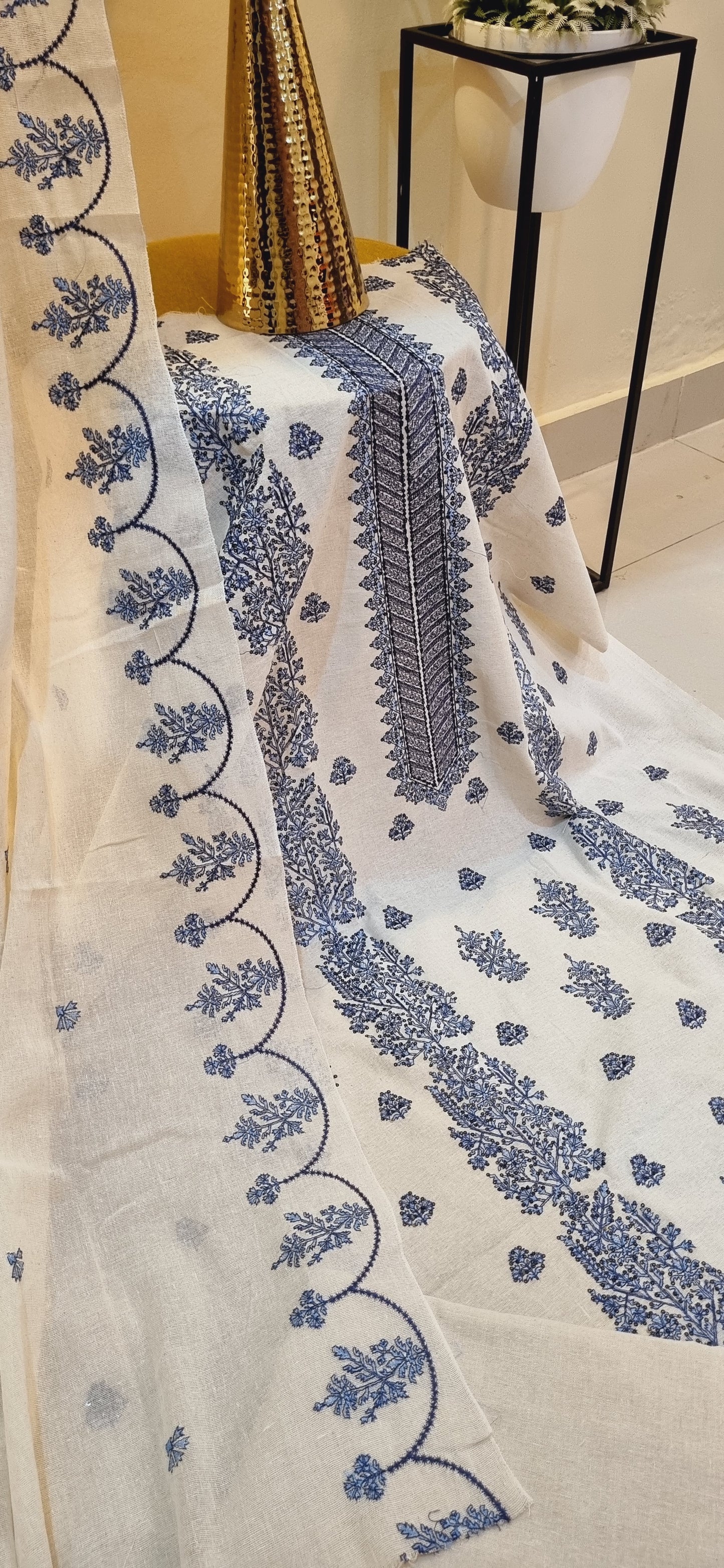 Karandi khadar embroidered three piece suits