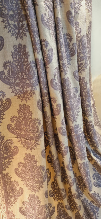 Sale: Embroidered shawls: Pashmina