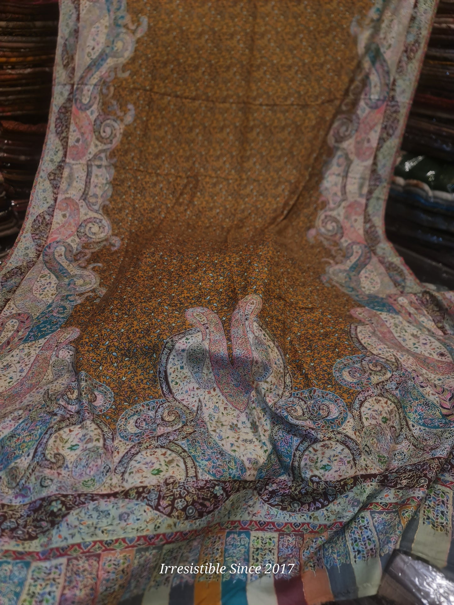 Shahtoosh : needle work shawl