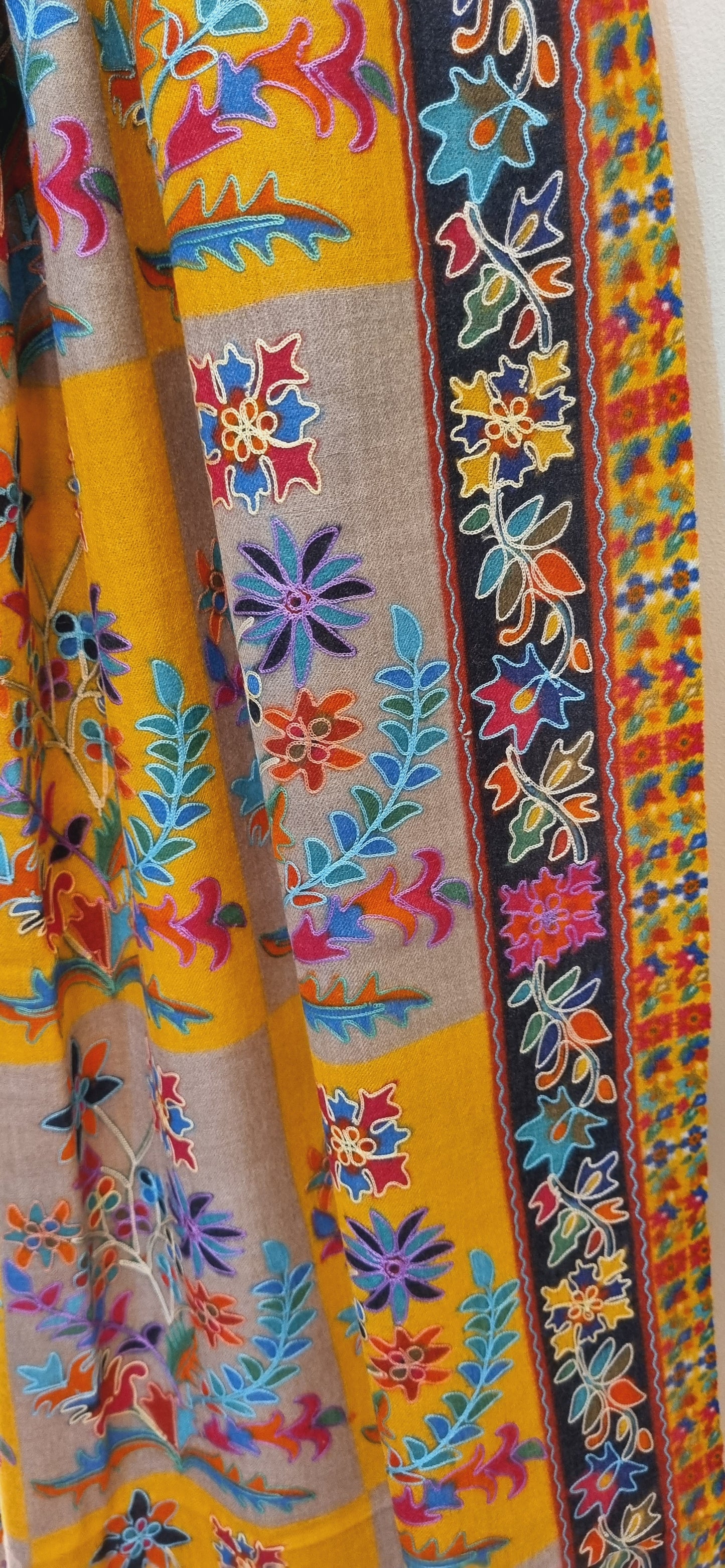 Reelkar shawl: Pashmina