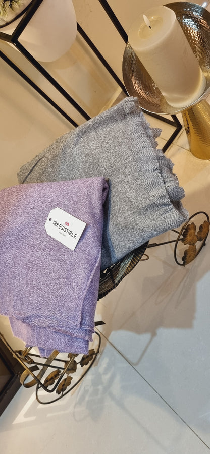 Cashmere shawl: woolen