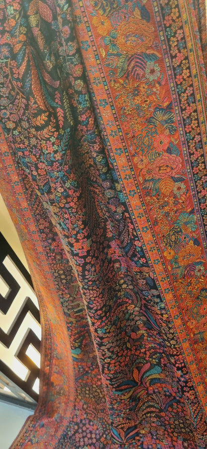 Shahjahani kaani: shawl