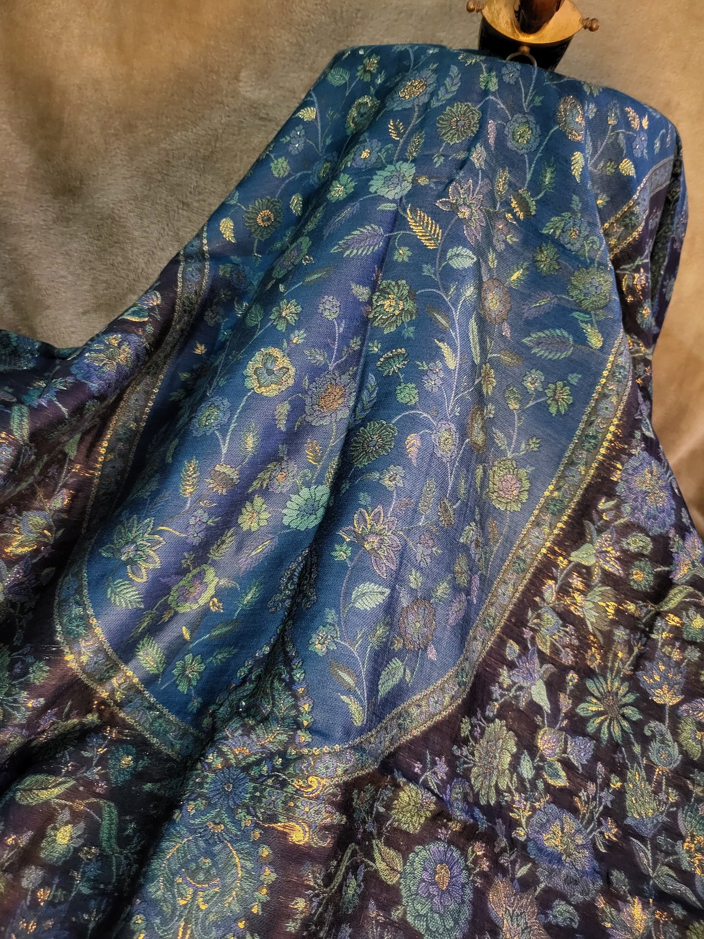 Silk kanni: shawl