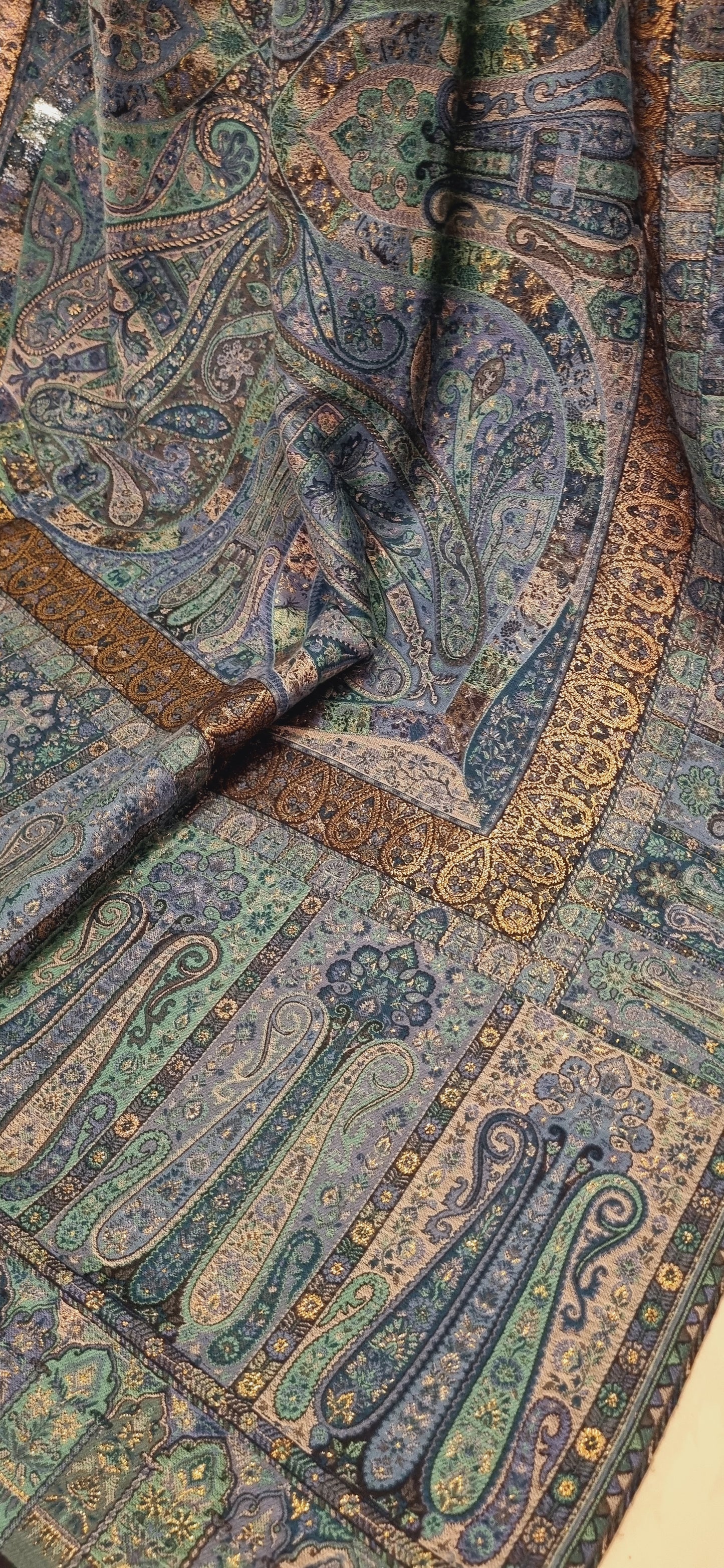 Kaani shawl: Shahjahani