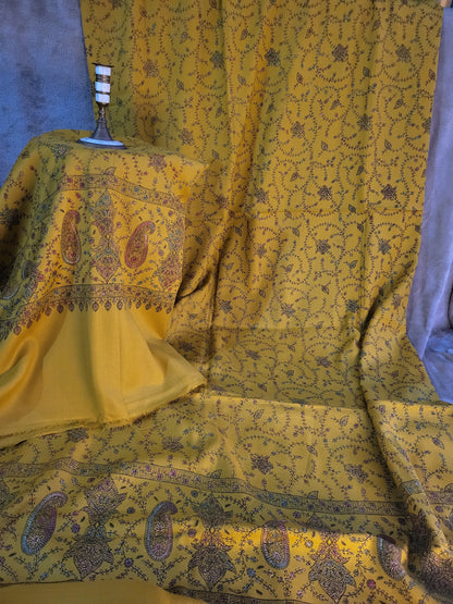 Pashmina sets : Embroidered