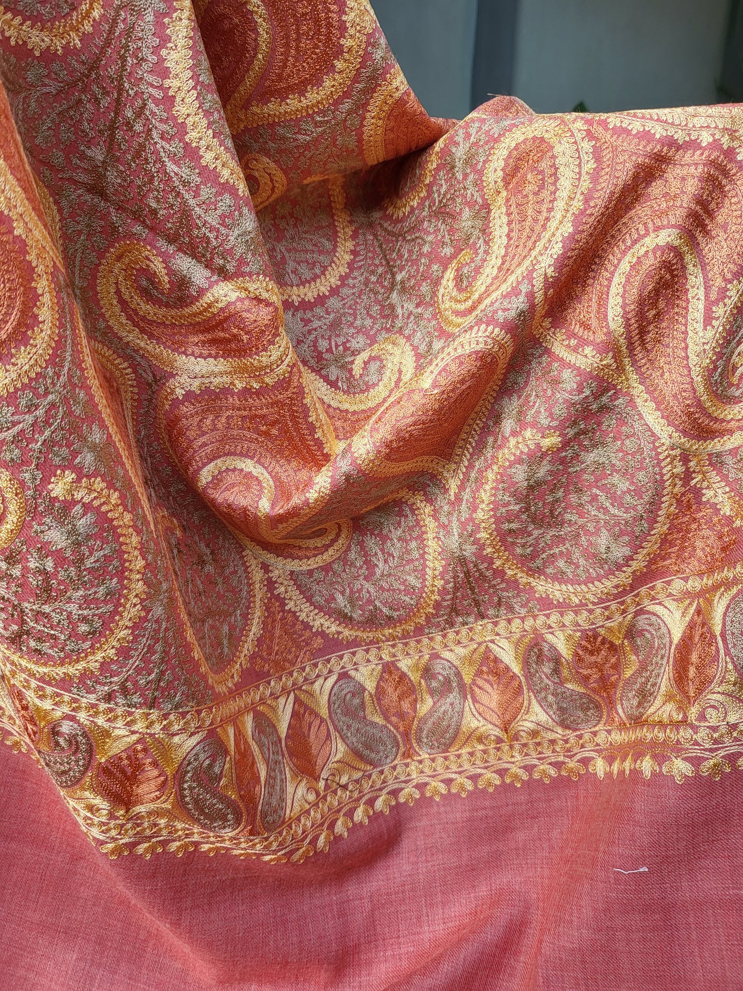 Coral pink : Embroidered shawl