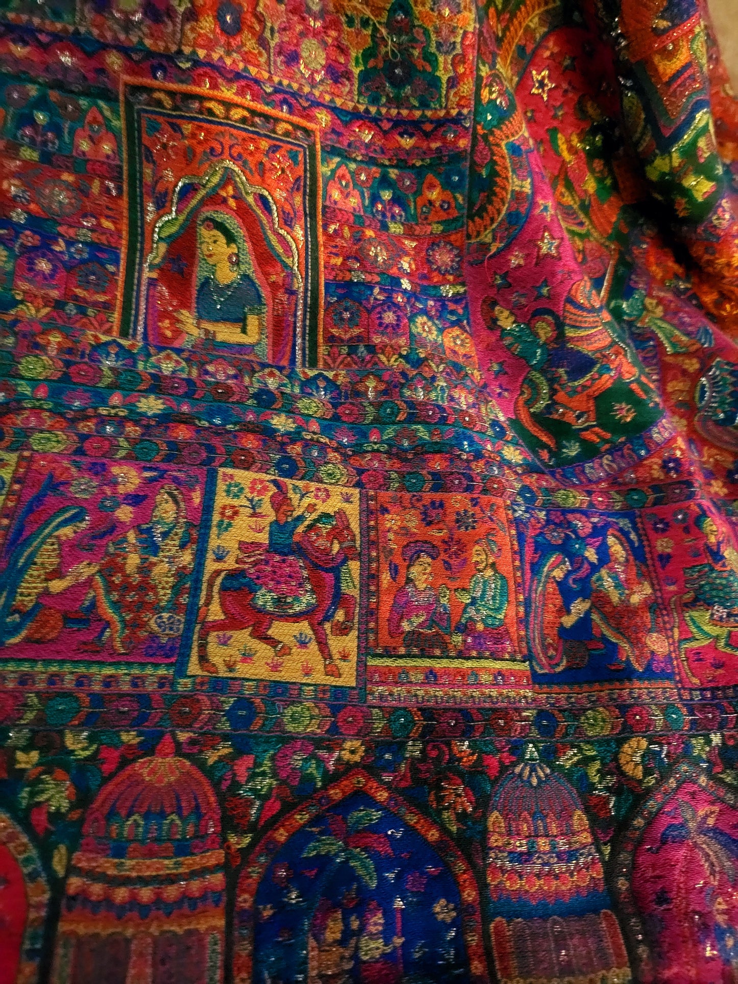 Darbari Shahjahan kaani : woven