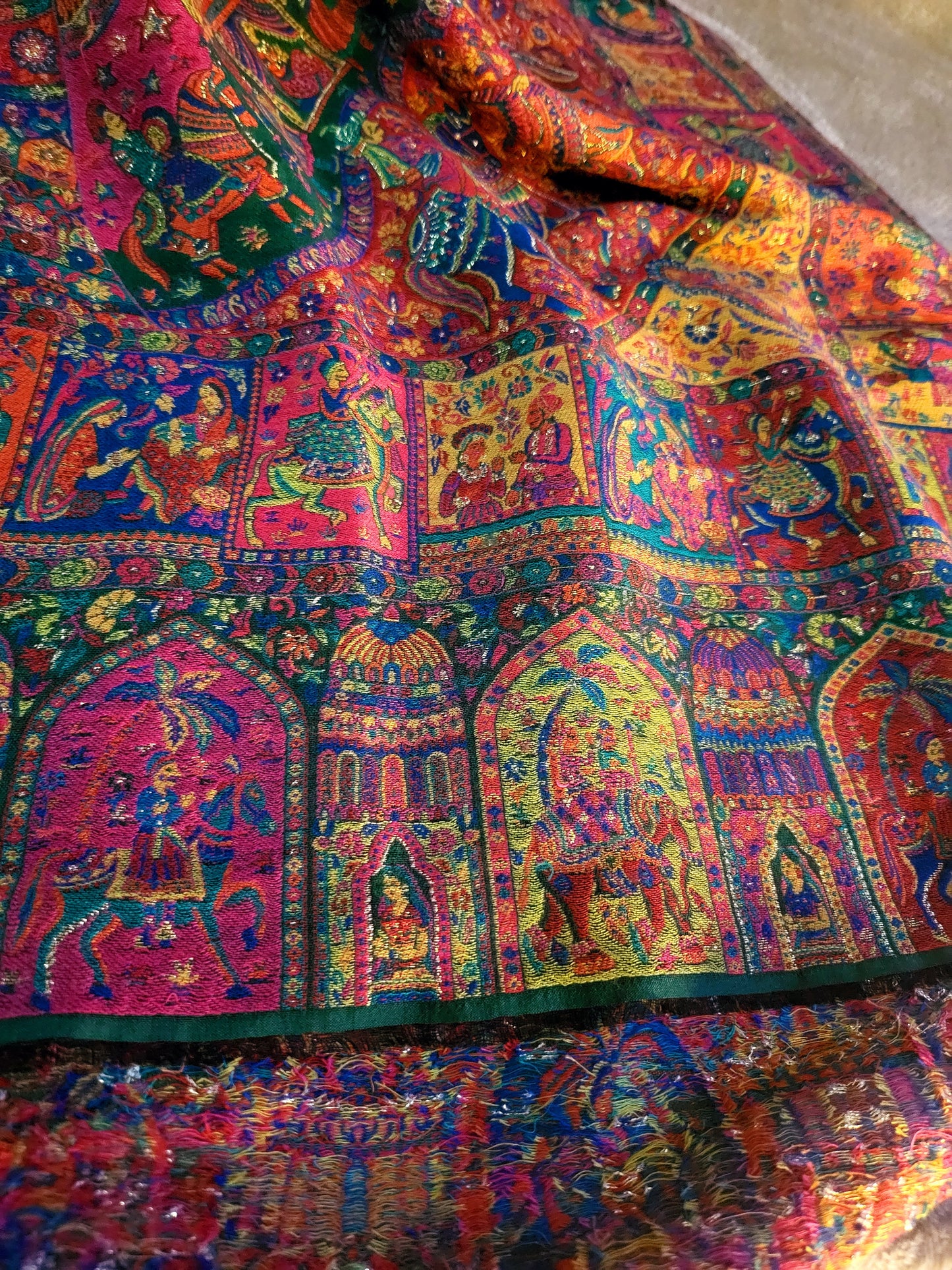 Darbari Shahjahan kaani : woven