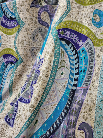 A Reelkaar kalamkari : Embroidered shawl