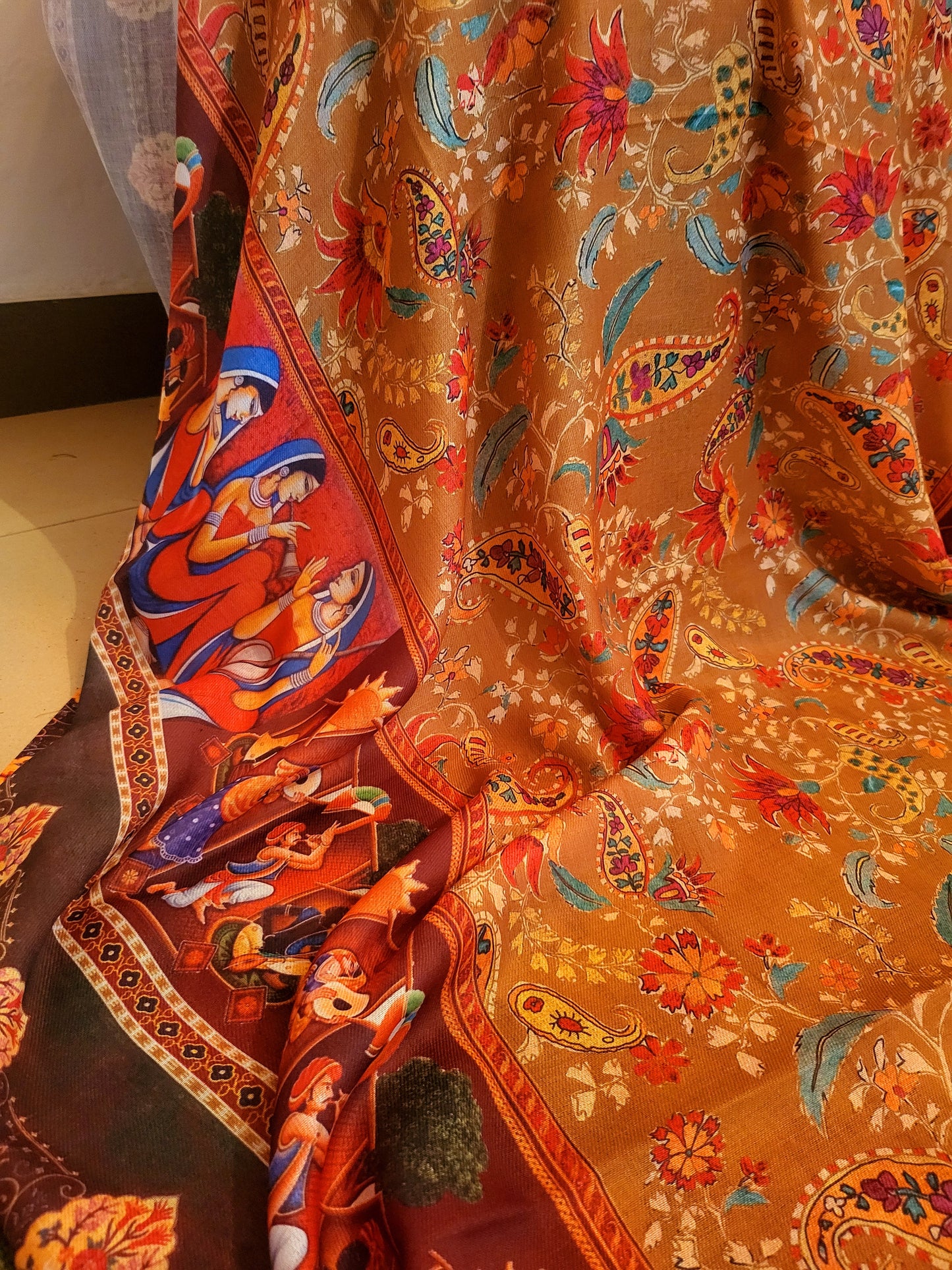 Shikargah pashmina : printed shawl