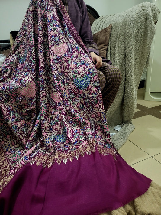 Paper machie : Embroidered shawl