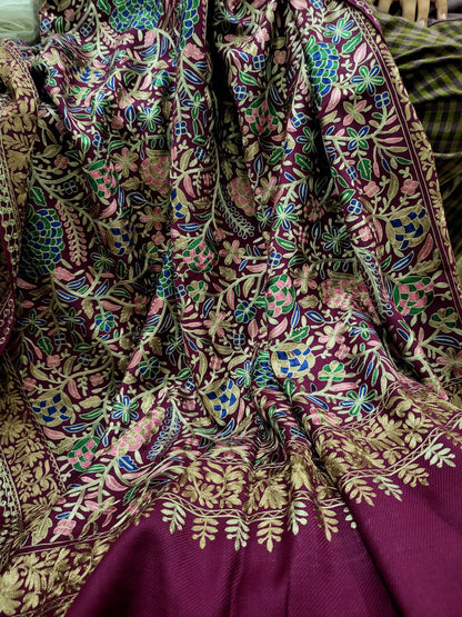 Paper machie : Embroidered shawl