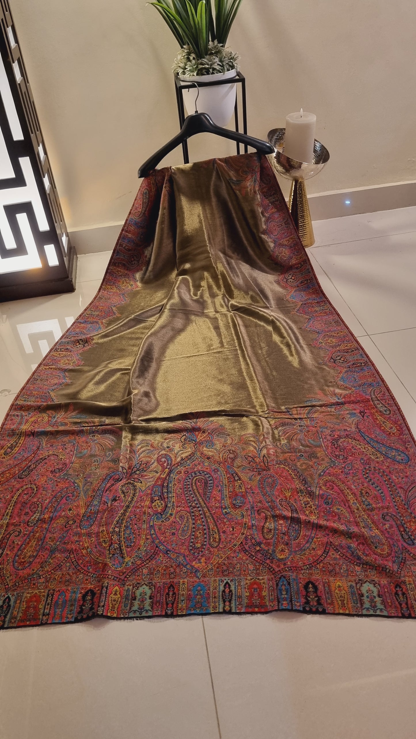 Kaani shawl: Moonlight