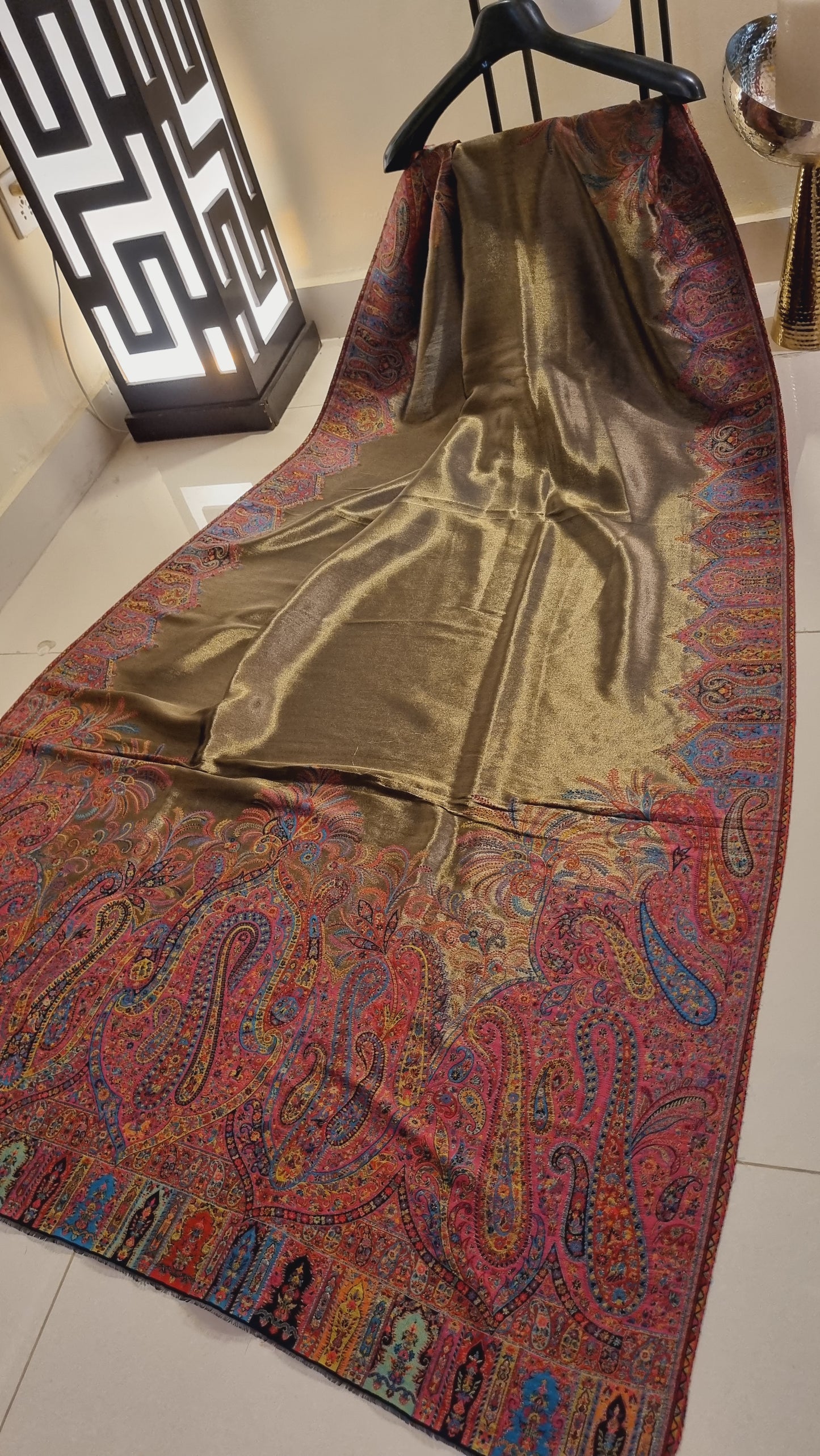 Kaani shawl: Moonlight