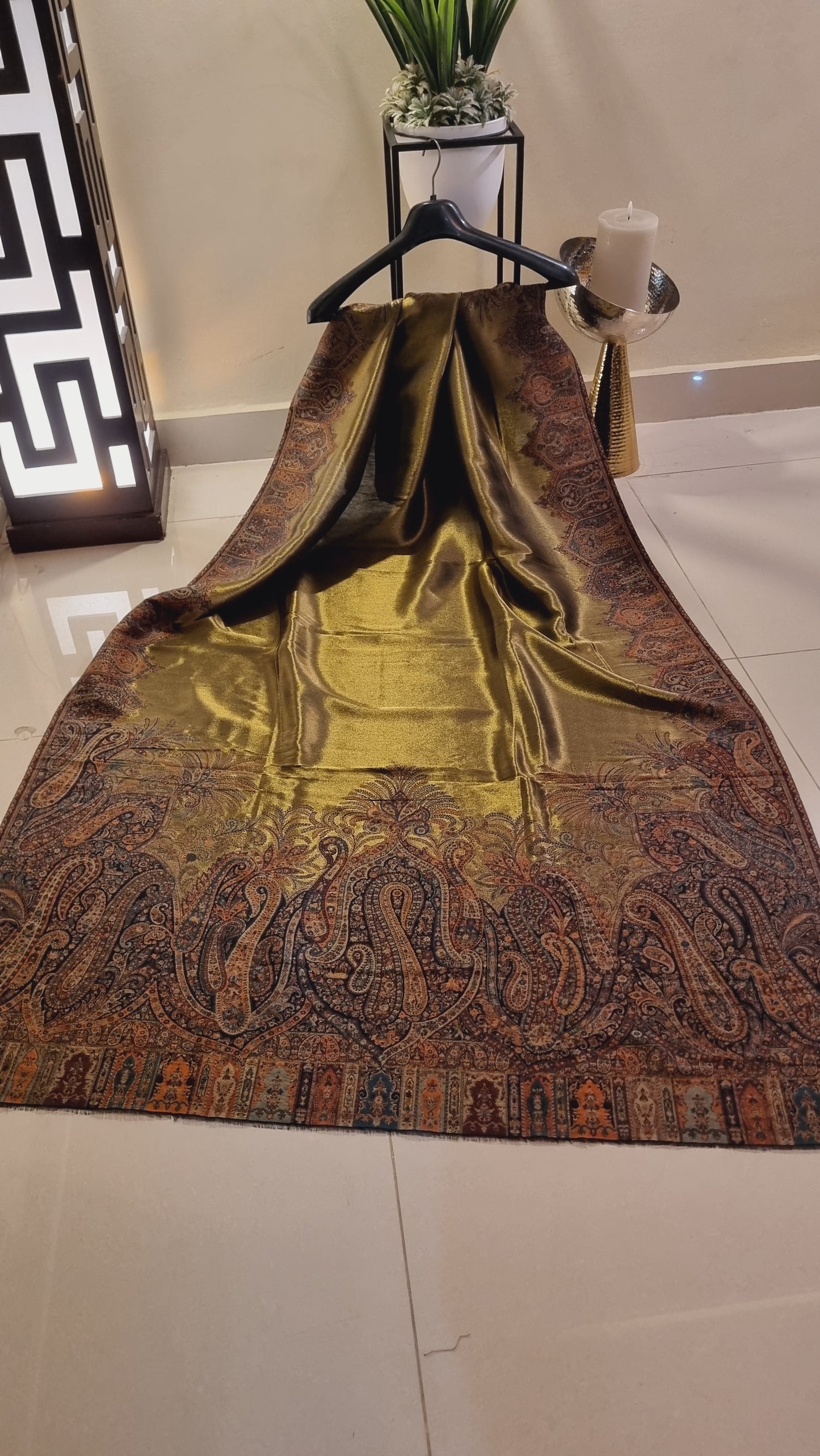 Kaani shawl: Moonlight