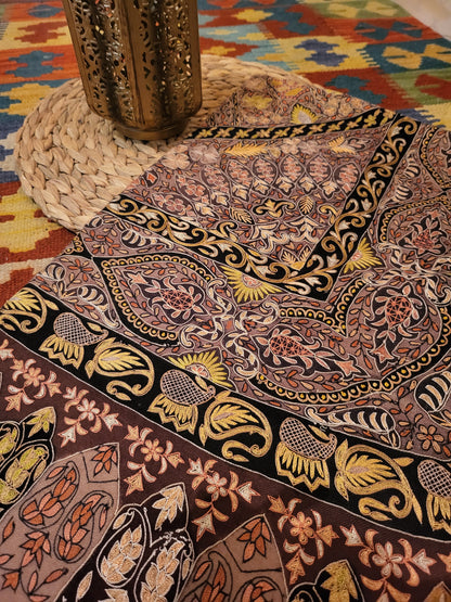 Luxury edit : kalamkari shawl