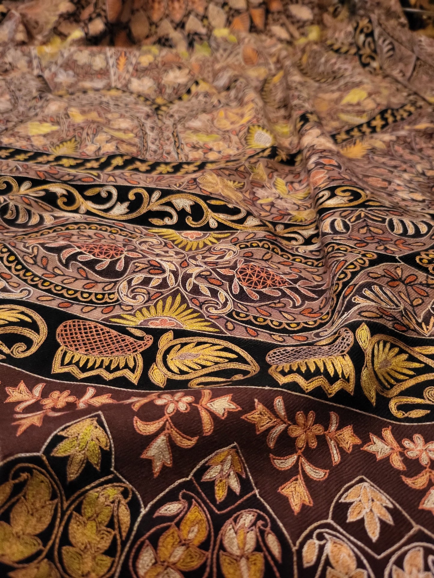 Luxury edit : kalamkari shawl