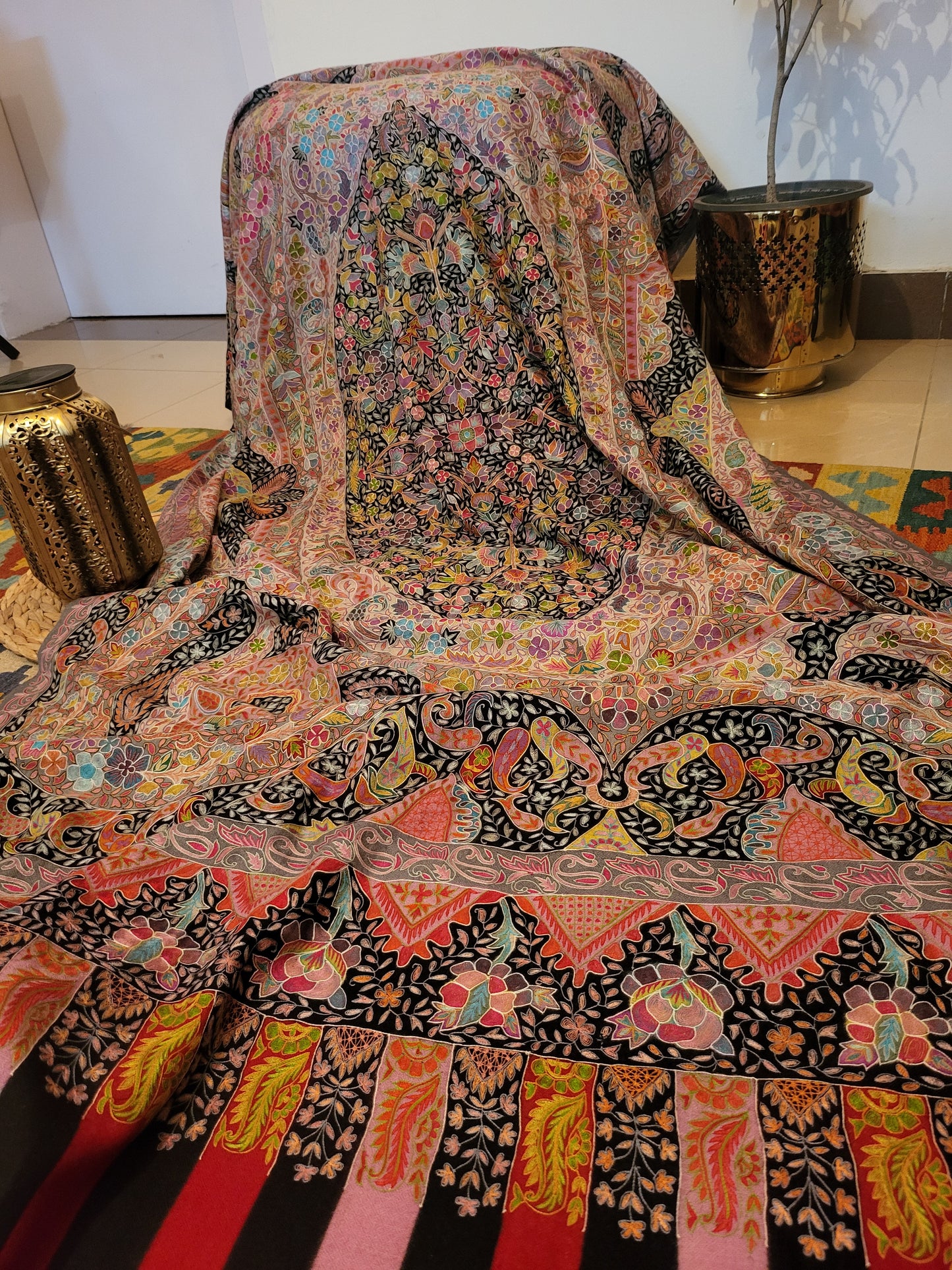 Luxury edit : Hand Embroidered kalamkari