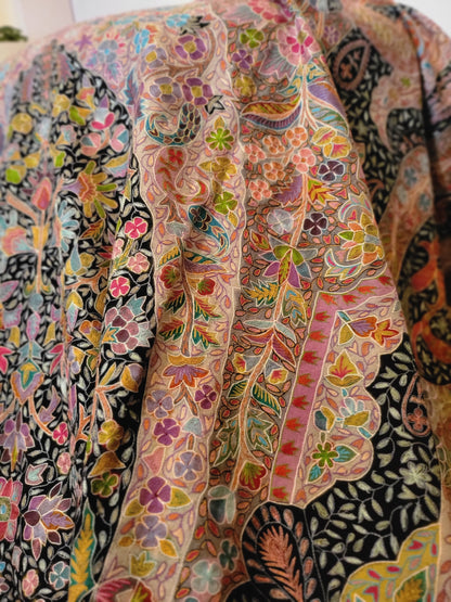 Luxury edit : Hand Embroidered kalamkari