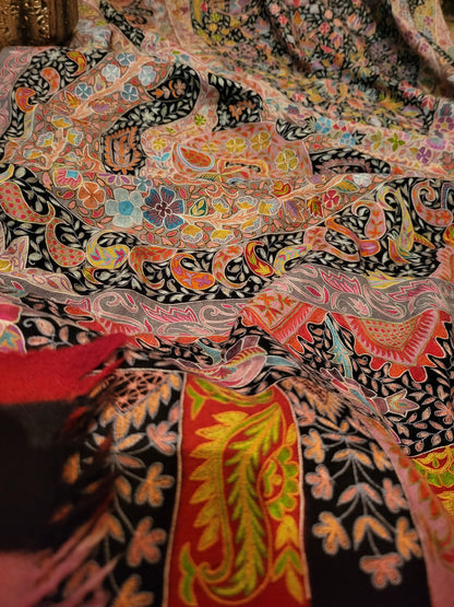 Luxury edit : Hand Embroidered kalamkari