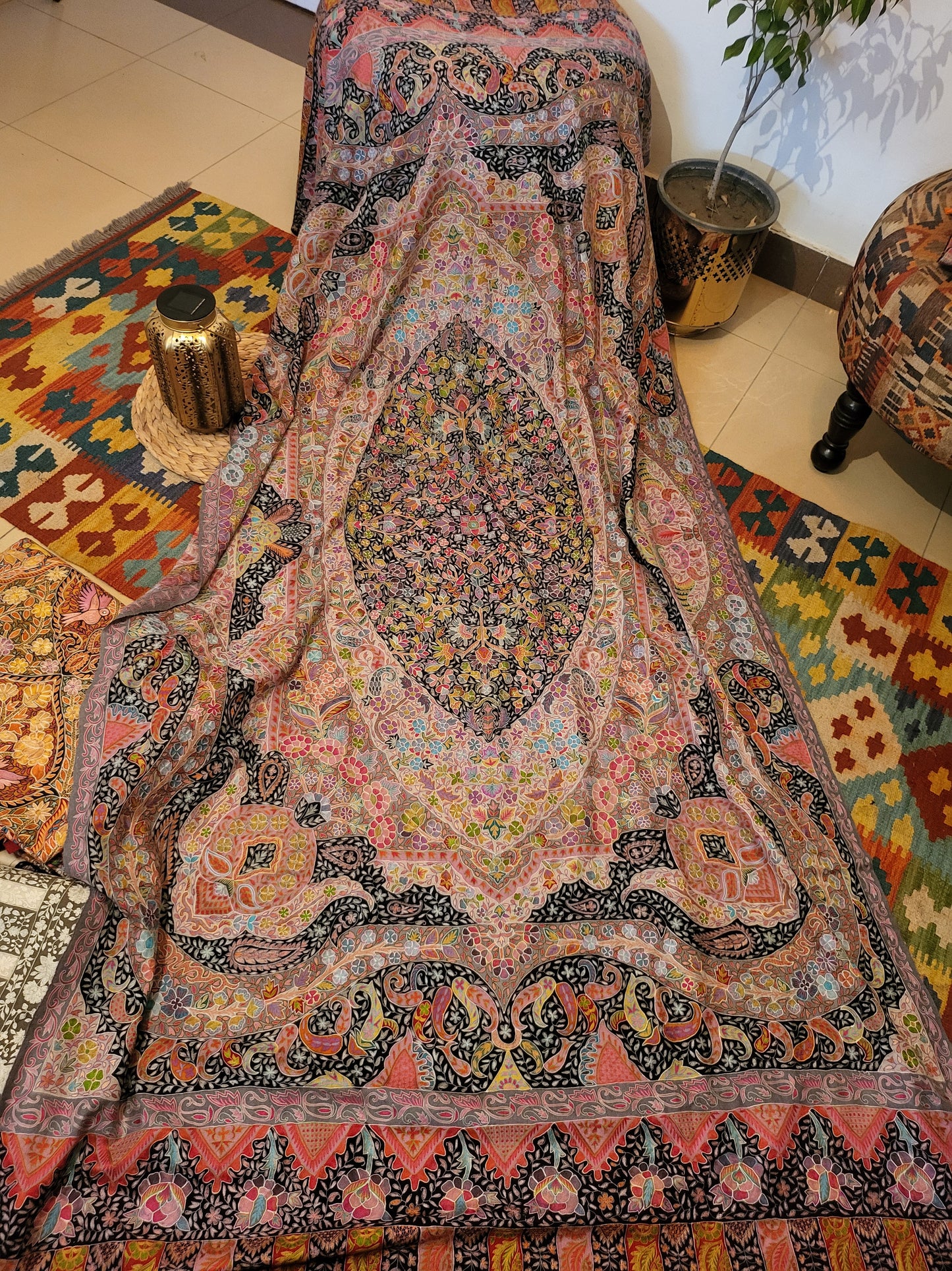 Luxury edit : Hand Embroidered kalamkari