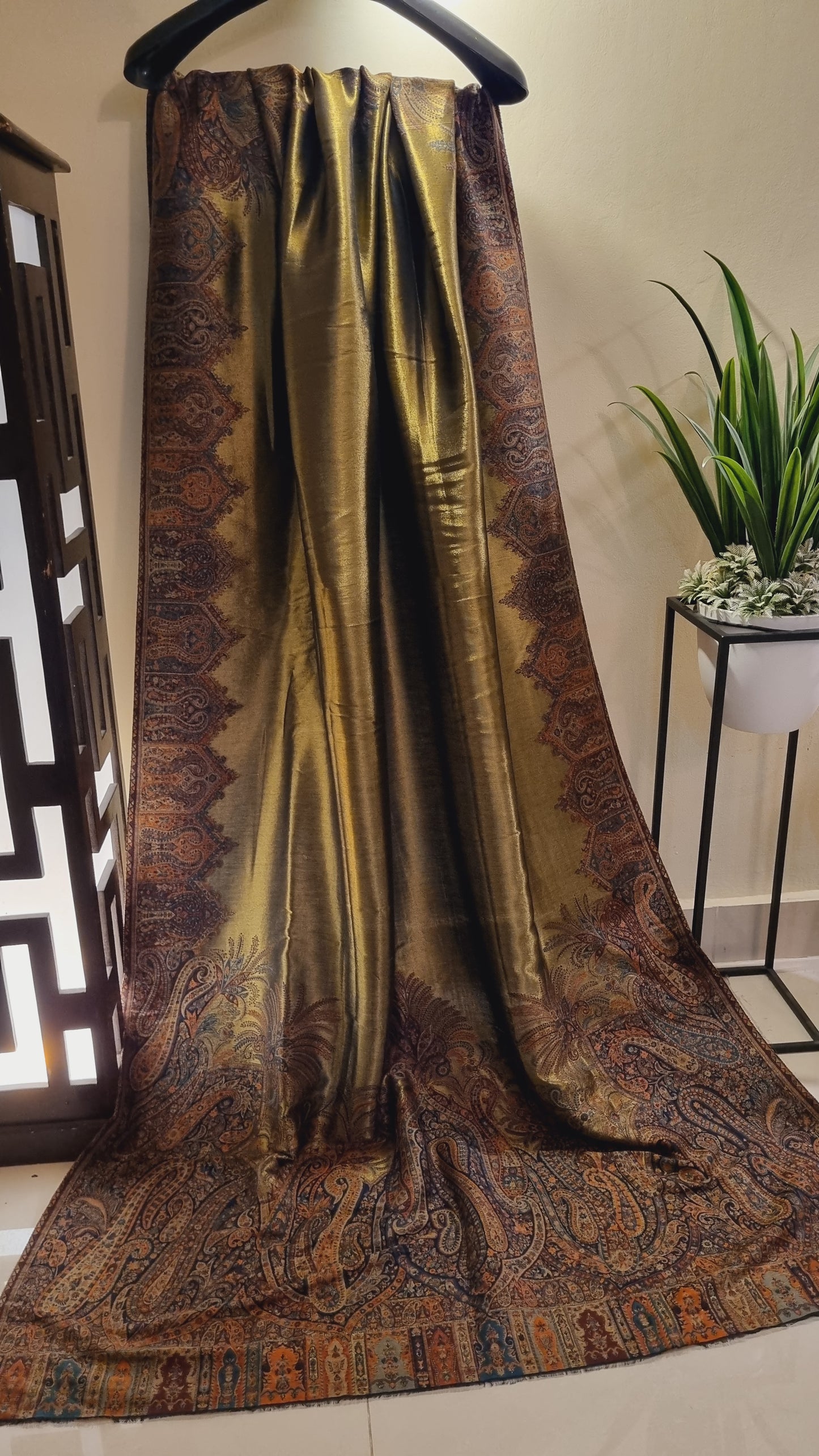 Kaani shawl: Moonlight