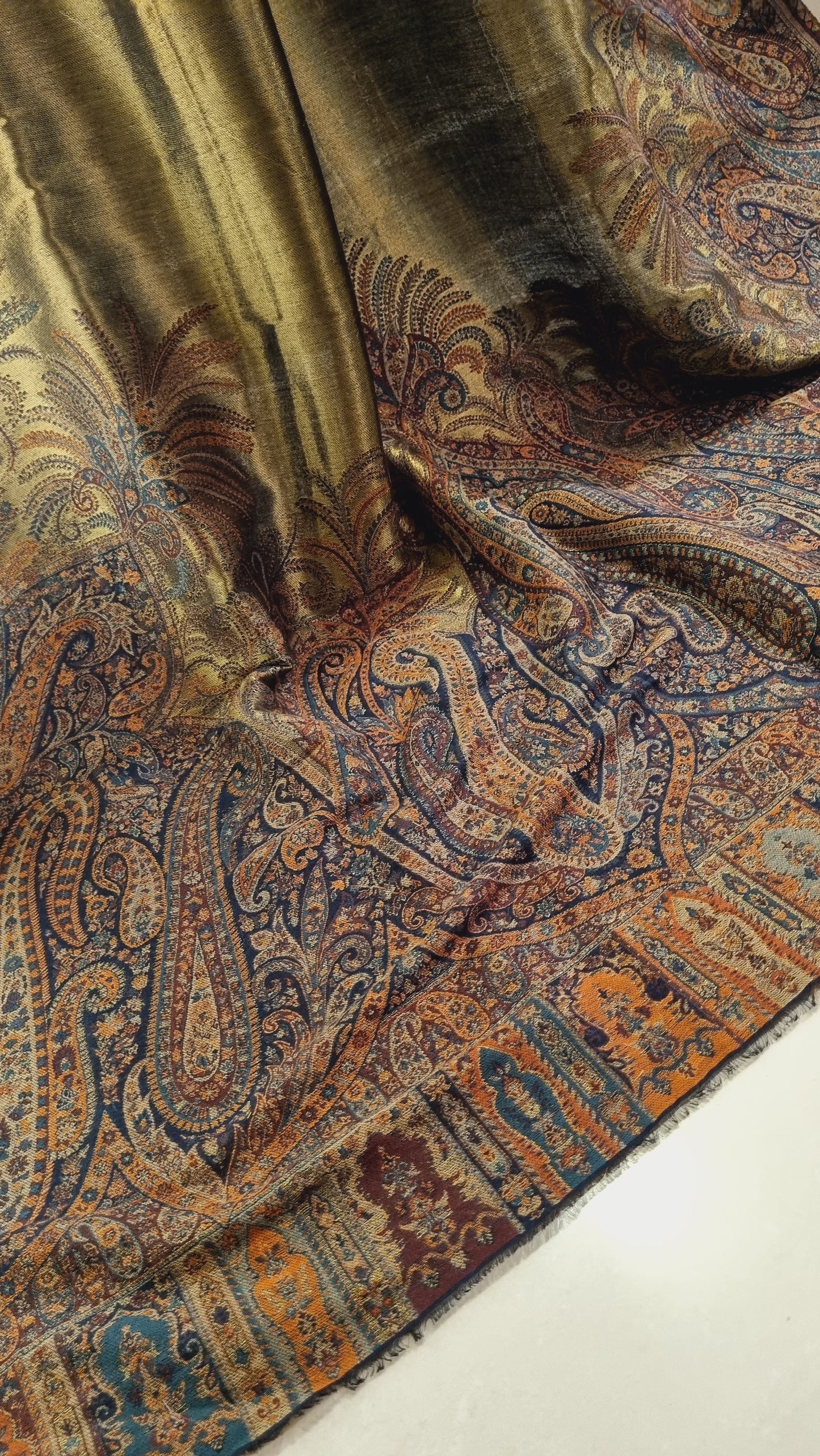 Kaani shawl: Moonlight