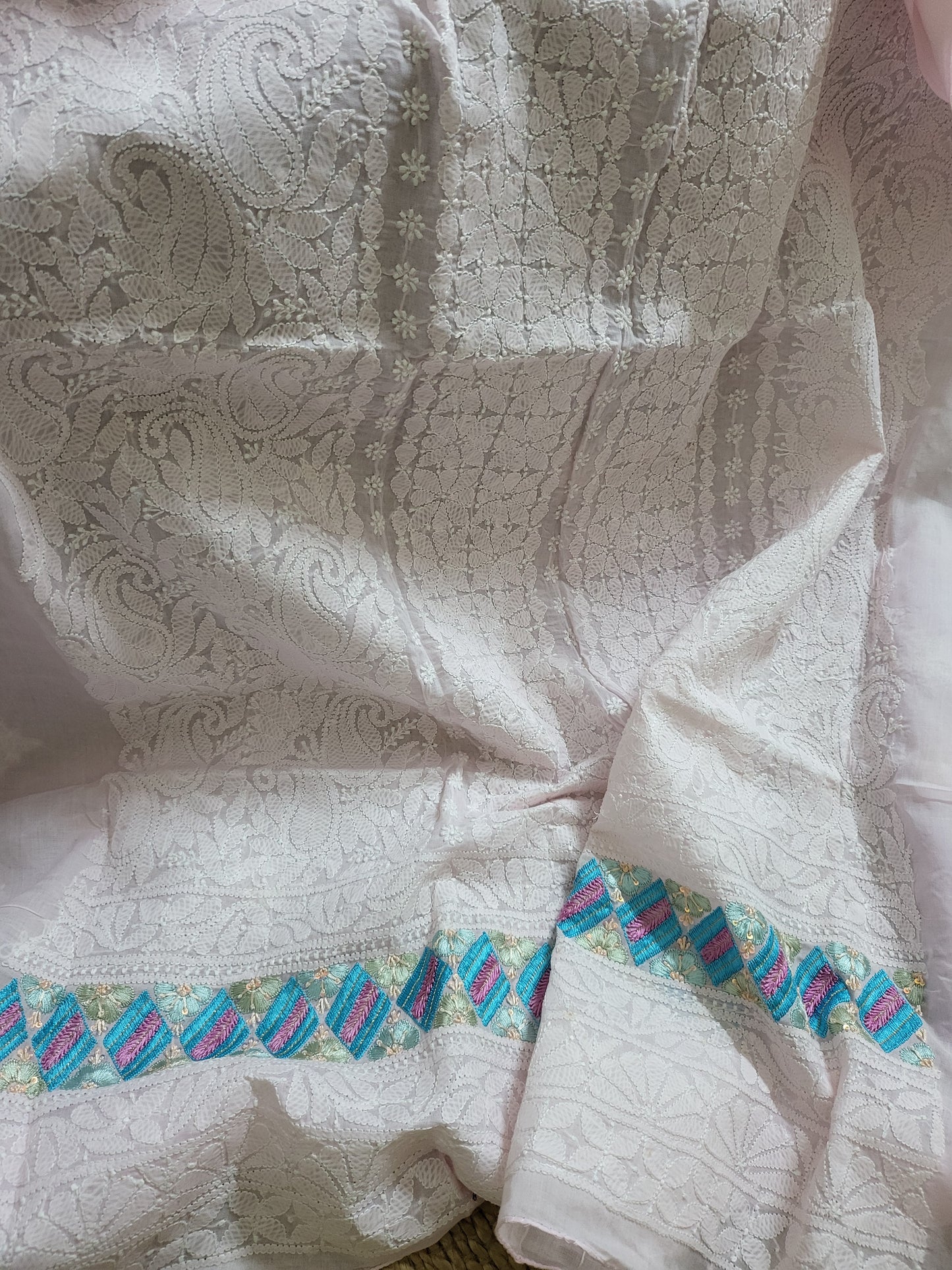 Chikankari shirt: parsi gara