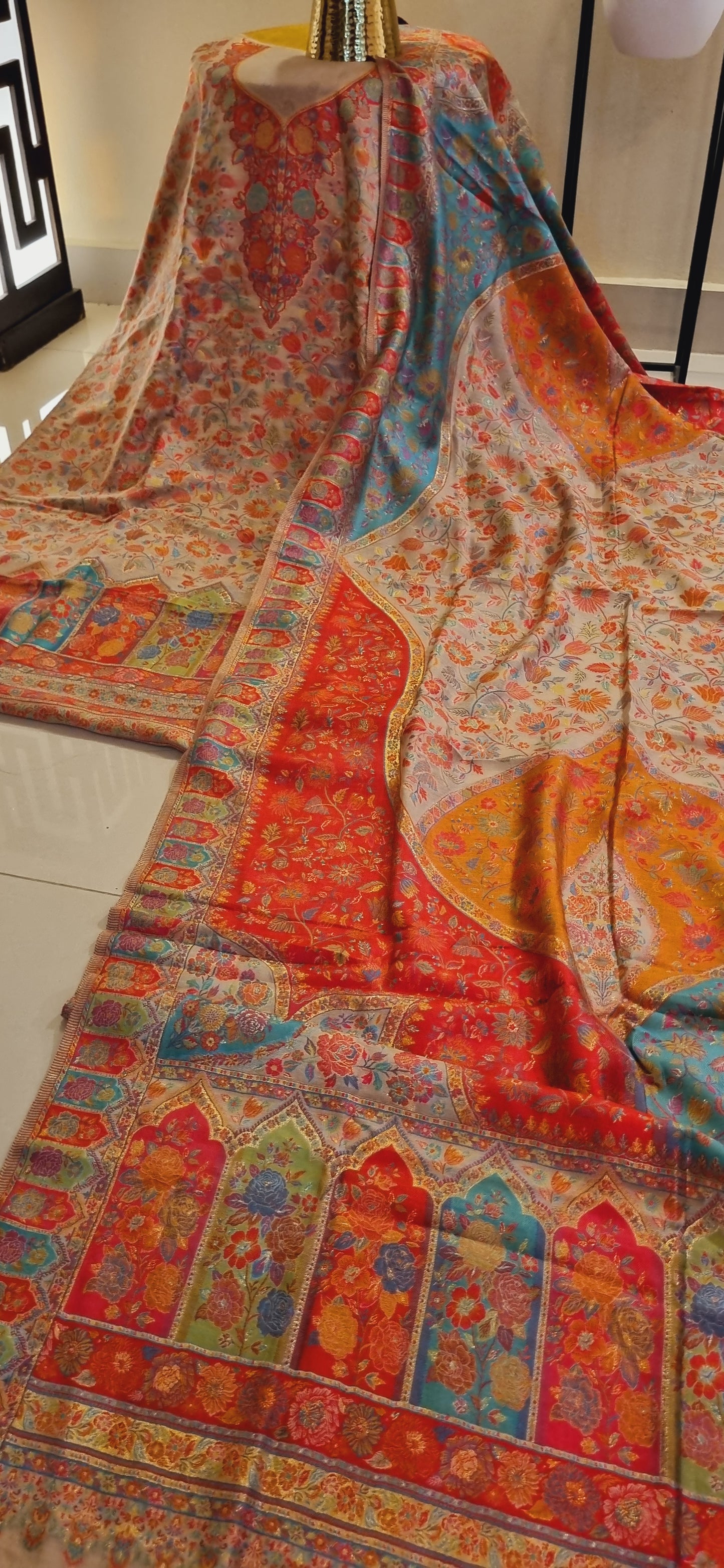 Silk kaani suit