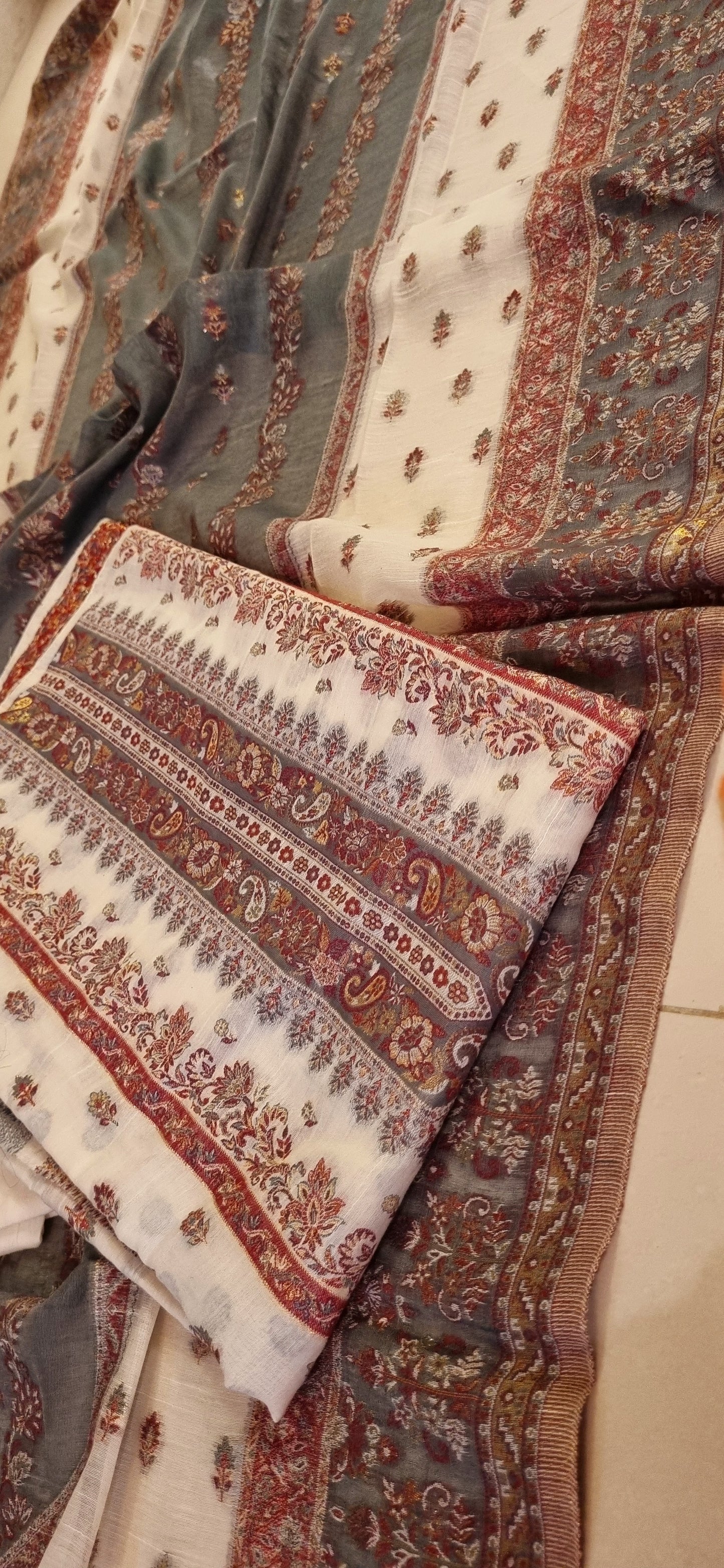Silk kaani suit