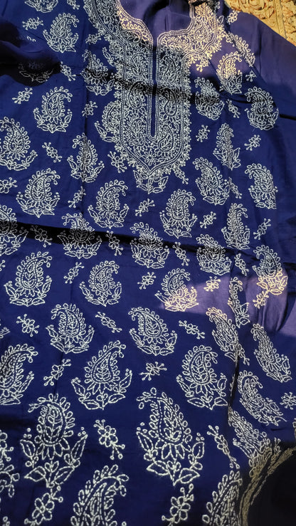 Lawn suit: Hand Embroidered