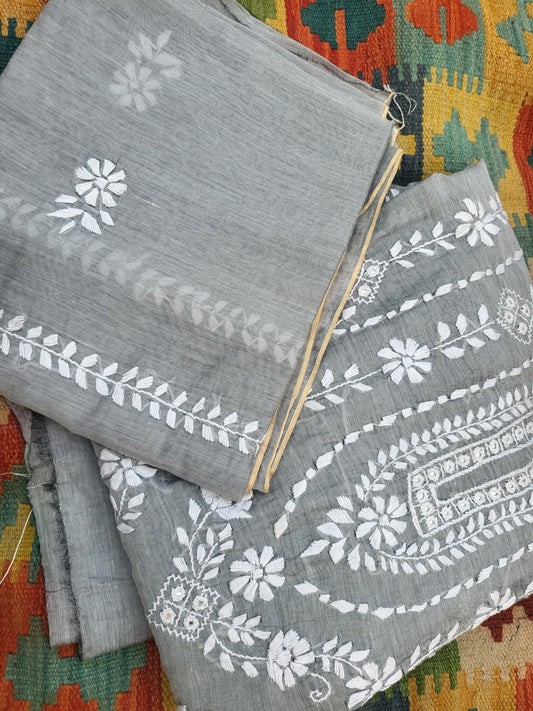 Paper lawn : suit