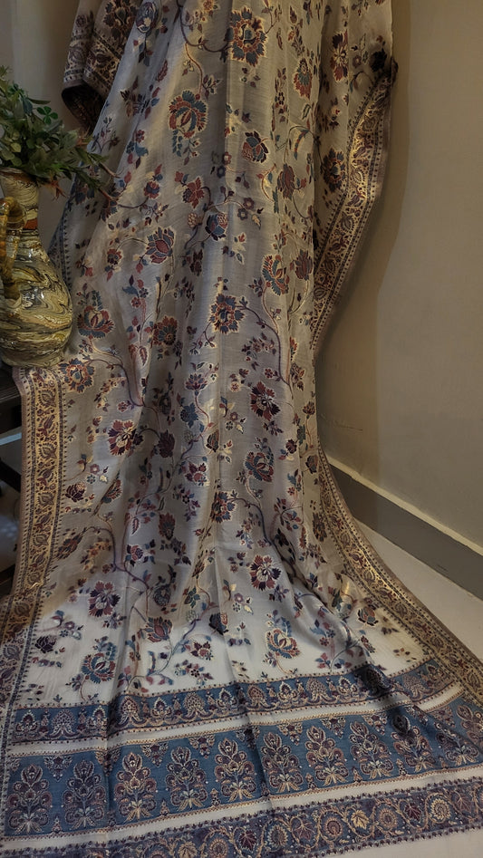 Silk kaani : shawl