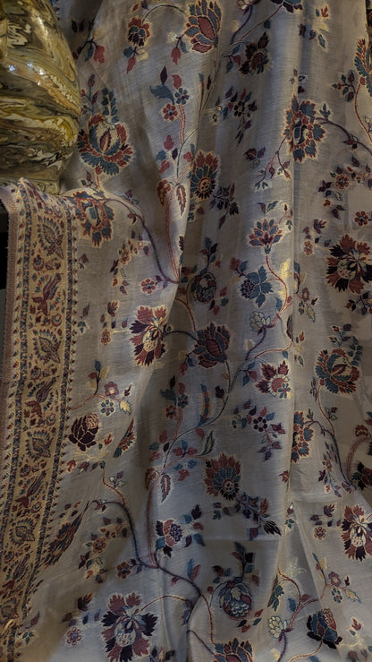 Silk kaani : shawl