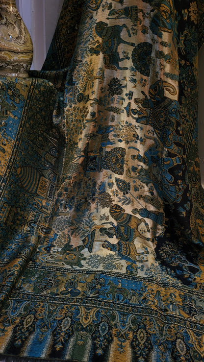 Royal moonlight kaani : Reversible shawl