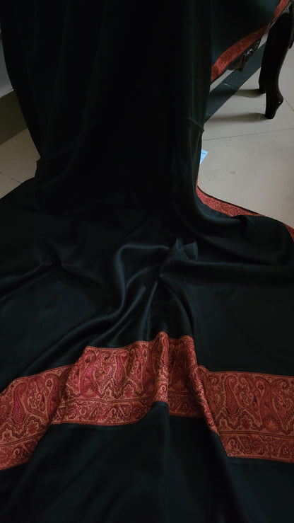 Kaani border shawl : woolen pashmina
