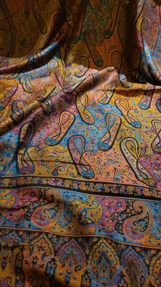 Tabraizi kaani : shawl