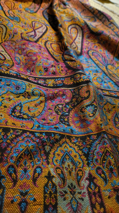Tabraizi kaani : shawl