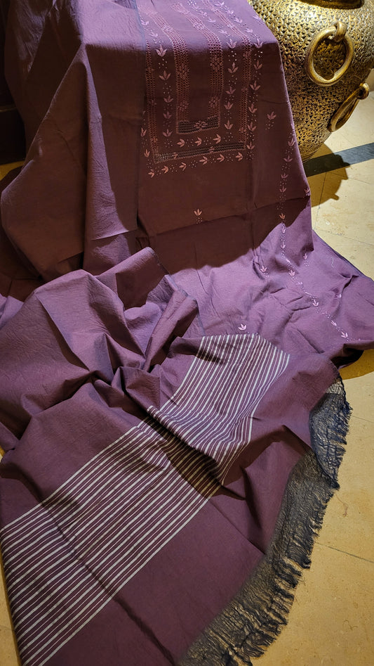 Khaddar suit : Hand embroidered