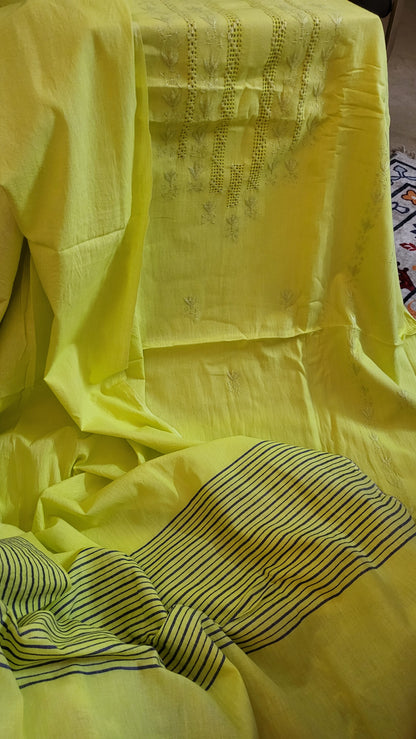 Khaddar suit : Hand embroidered