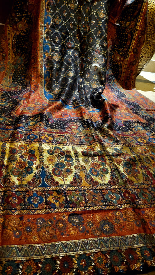 Silk kaani : shawl
