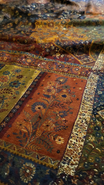 Silk kaani : shawl